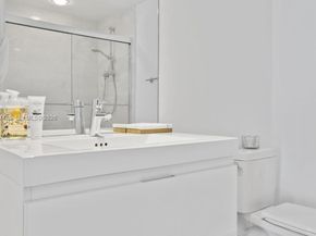 17301 Biscayne Blvd 305, North Miami Beach FL 33160