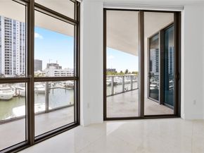 17301 Biscayne Blvd 305, North Miami Beach FL 33160