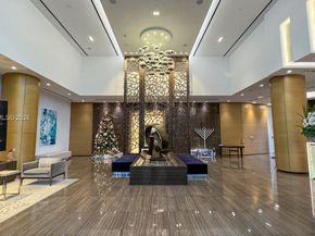 17301 Biscayne Blvd 305, North Miami Beach FL 33160