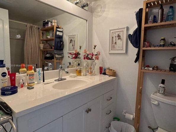 200 diplomat 333, Hallandale Beach FL 33009