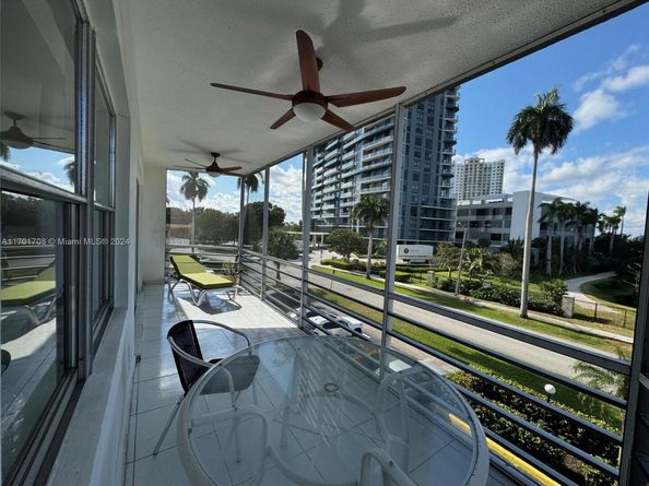 200 diplomat 333, Hallandale Beach FL 33009