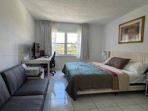 200 diplomat 333, Hallandale Beach FL 33009