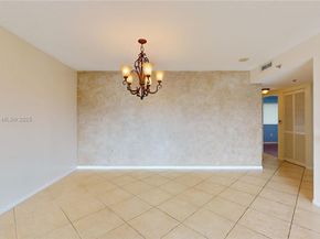 2334 S Cypress Bend Dr 504, Pompano Beach FL 33069