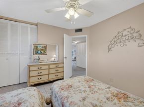 4706 NW 36th St 402, Lauderdale Lakes FL 33319