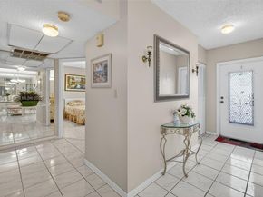 4706 NW 36th St 402, Lauderdale Lakes FL 33319