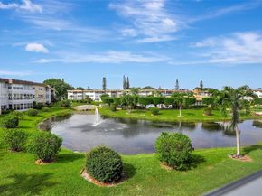 4706 NW 36th St 402, Lauderdale Lakes FL 33319