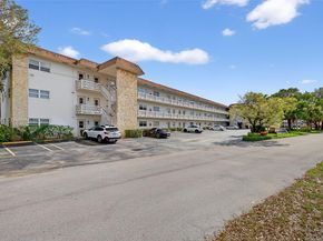 4706 NW 36th St 402, Lauderdale Lakes FL 33319
