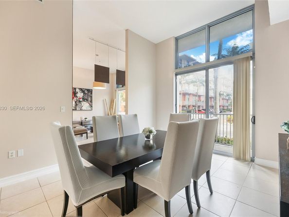 140 S Dixie Hwy TH101, Hollywood FL 33020