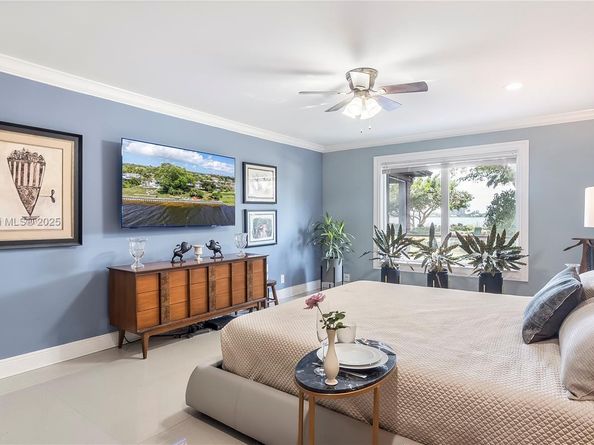 1524 39th St, West Palm Beach FL 33407
