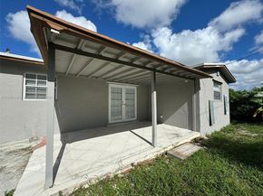 433 SW 28th Ave, Fort Lauderdale FL 33312