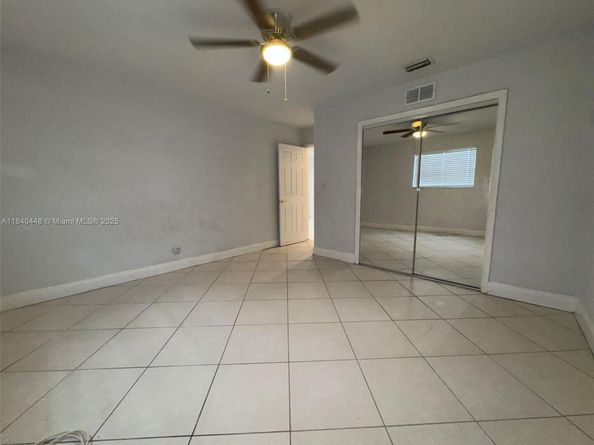 433 SW 28th Ave, Fort Lauderdale FL 33312