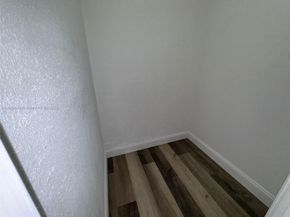 433 SW 28th Ave, Fort Lauderdale FL 33312