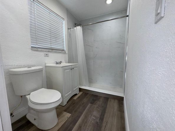 433 SW 28th Ave, Fort Lauderdale FL 33312
