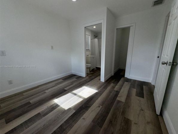 433 SW 28th Ave, Fort Lauderdale FL 33312