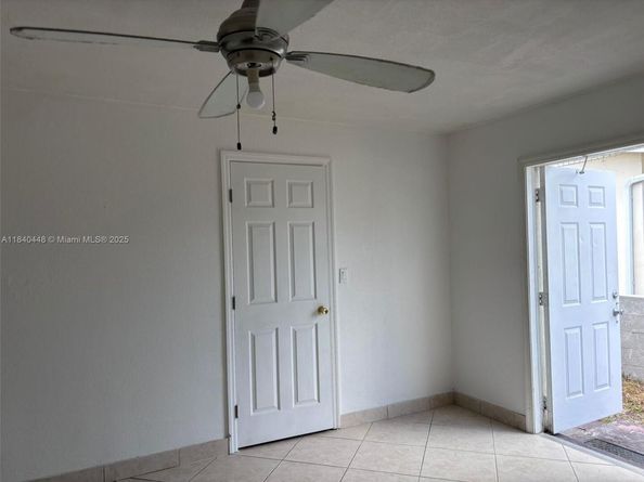 433 SW 28th Ave, Fort Lauderdale FL 33312