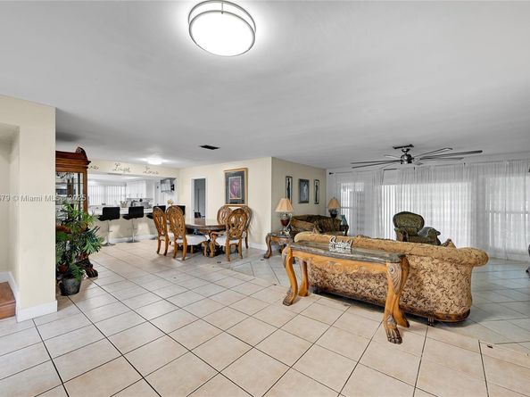 311 NW 201st St, Miami Gardens FL 33169