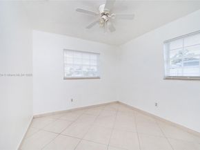 5420 NW 182nd St, Miami Gardens FL 33055