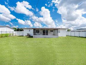 5420 NW 182nd St, Miami Gardens FL 33055