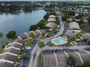 715 Banks Rd, Margate FL 33063