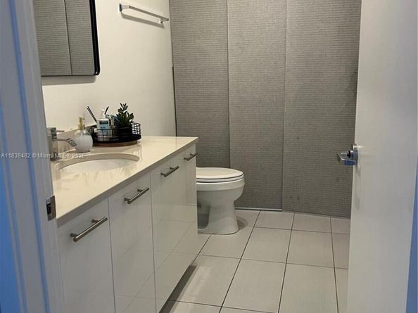 3250 NE 1st Ave 303, Miami FL 33137