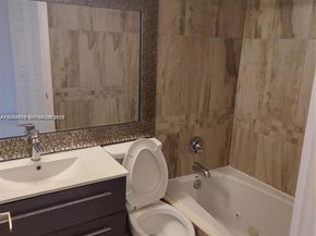 750 Pennsylvania Ave 1, Miami Beach FL 33139