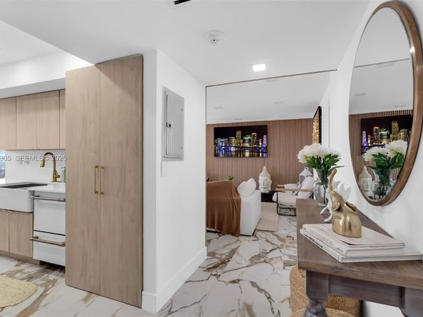 5480 N Ocean Dr B1B, Singer Island FL 33404