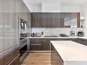 3250 NE 188th St UPH02 + ROOFTOP W/ POOL, Aventura FL 33180