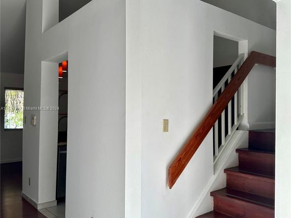 9435 SW 140th Ct 9435, Miami FL 33186
