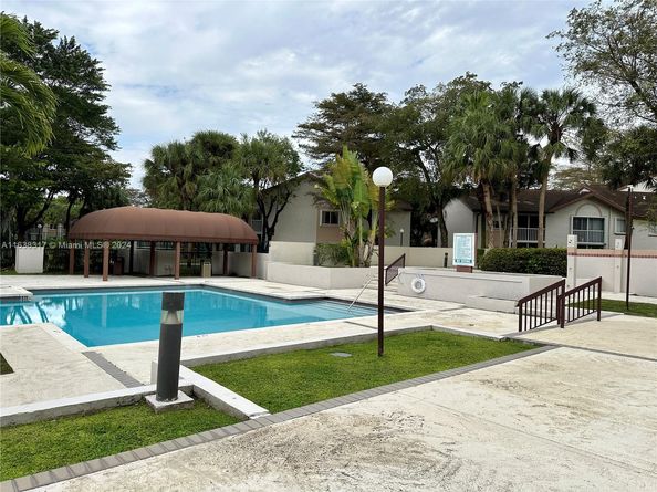 9435 SW 140th Ct 9435, Miami FL 33186