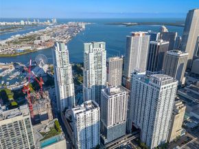 227 NE 2nd St 2503, Miami FL 33132