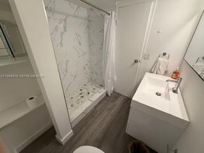 13499 Biscayne Blvd 902, North Miami FL 33181