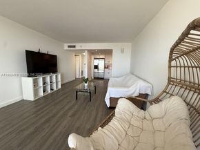 13499 Biscayne Blvd 902, North Miami FL 33181