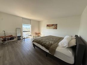 13499 Biscayne Blvd 902, North Miami FL 33181