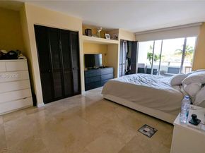 5161 Collins Ave 518, Miami Beach FL 33140