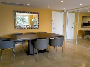 5161 Collins Ave 518, Miami Beach FL 33140