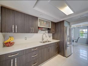 801 E 16th Pl, Hialeah FL 33010