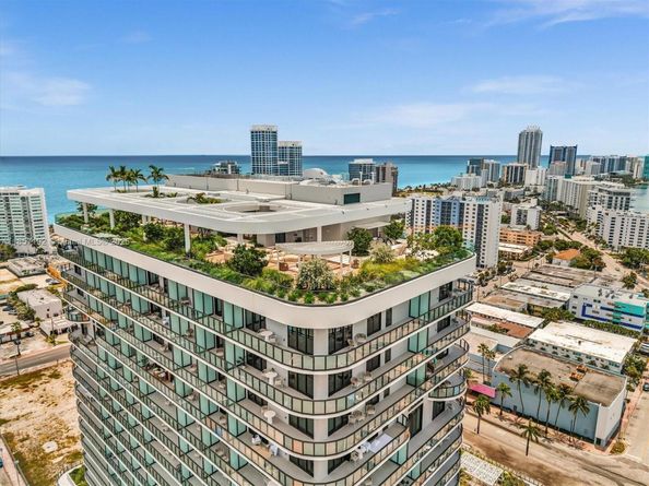 580 72nd St 806, Miami Beach FL 33141