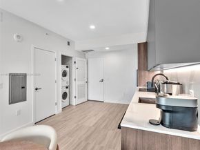 580 72nd St 806, Miami Beach FL 33141