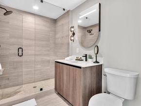 580 72nd St 806, Miami Beach FL 33141