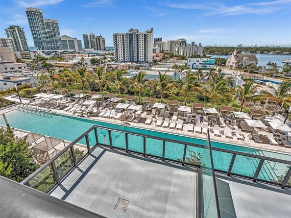 580 72nd St 806, Miami Beach FL 33141