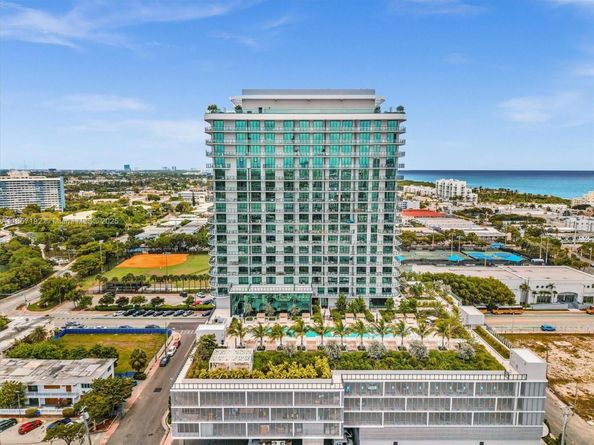 580 72nd St 806, Miami Beach FL 33141