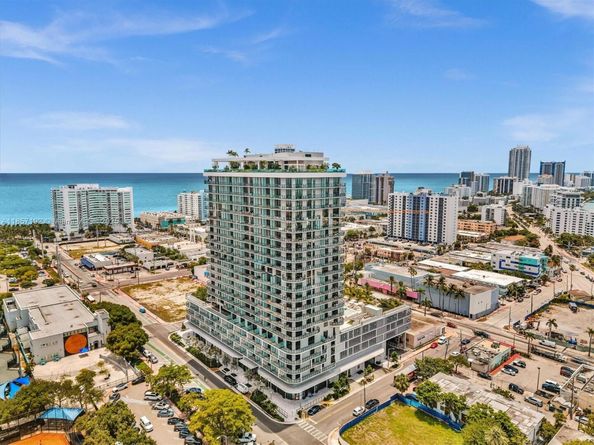 580 72nd St 806, Miami Beach FL 33141