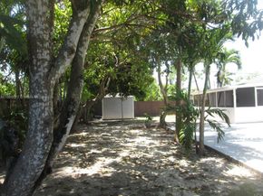 9900 SW 164th Ter, Miami FL 33157