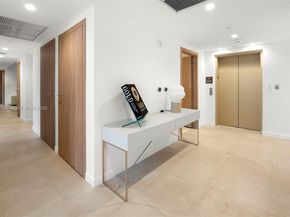 1135 103 606, Bay Harbor Islands FL 33154