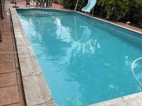 9832 SW 27th Ter, Miami FL 33165