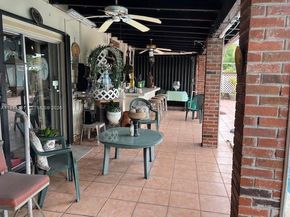 9832 SW 27th Ter, Miami FL 33165