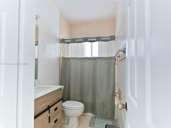 249 SE 32nd Ave, Homestead FL 33033