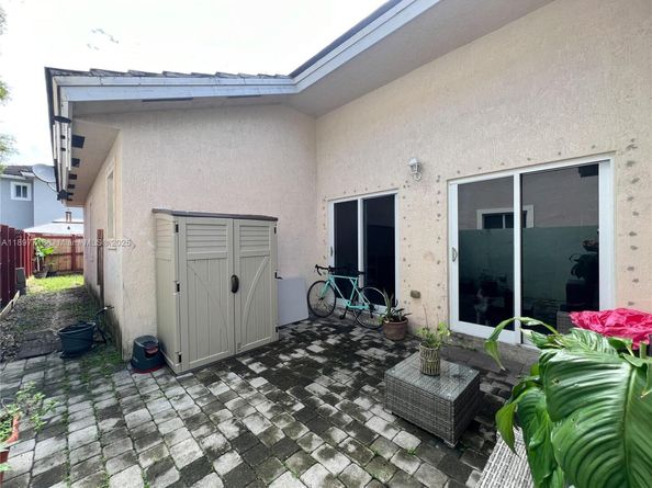 249 SE 32nd Ave, Homestead FL 33033