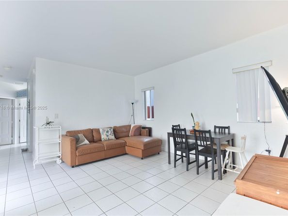 249 SE 32nd Ave, Homestead FL 33033