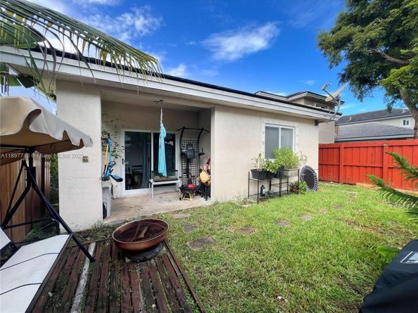 249 SE 32nd Ave, Homestead FL 33033